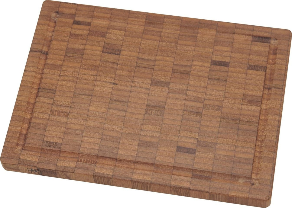 Skärbräda i bambu, 42x31x4 cm - Zwilling i gruppen Matlagning / Köksredskap / Skärbrädor hos The Kitchen Lab (1418-14028)