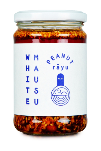Peanut Rãyu, Krispig chiliolja med jordnötter & sesam, 240 g - White Mausu