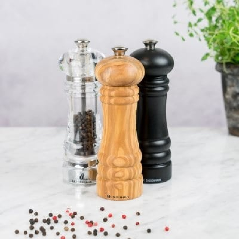 Pepparkvarn i gjutjärnsimitation, 24 cm, Berlin - Zassenhaus Pepparkvarn i gjutjärnsimitation, 24 cm, Berlin - Zassenhaus