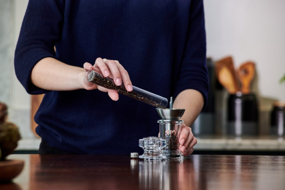 Pepparkvarn 605, Akryl - Cole & Mason