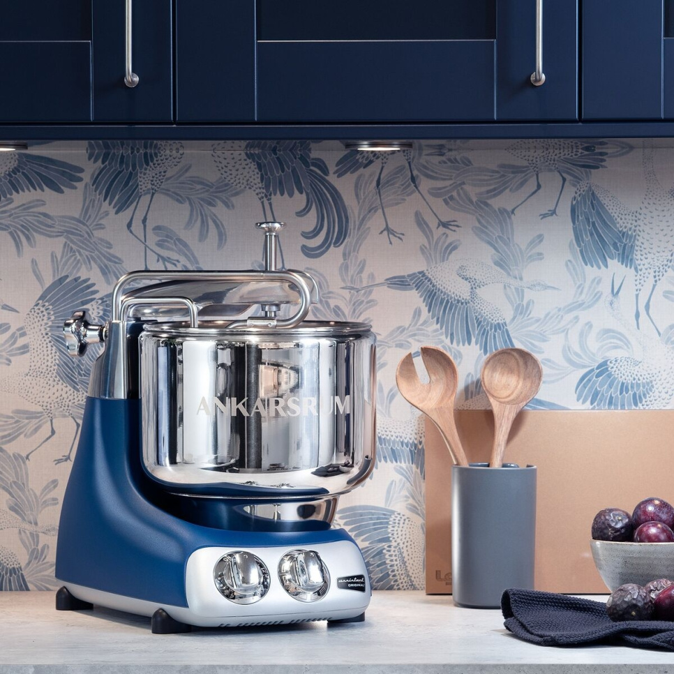 Ankarsrum Assistent Royal Blue + Tillbehörspaket Deluxe