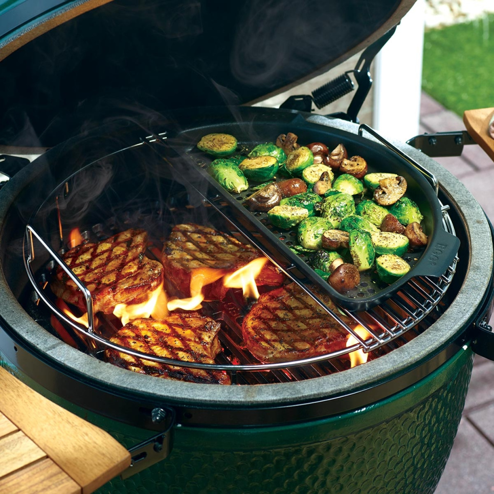 Perforerad grillplatta, halvmåneformad - Big Green Egg - XLarge
