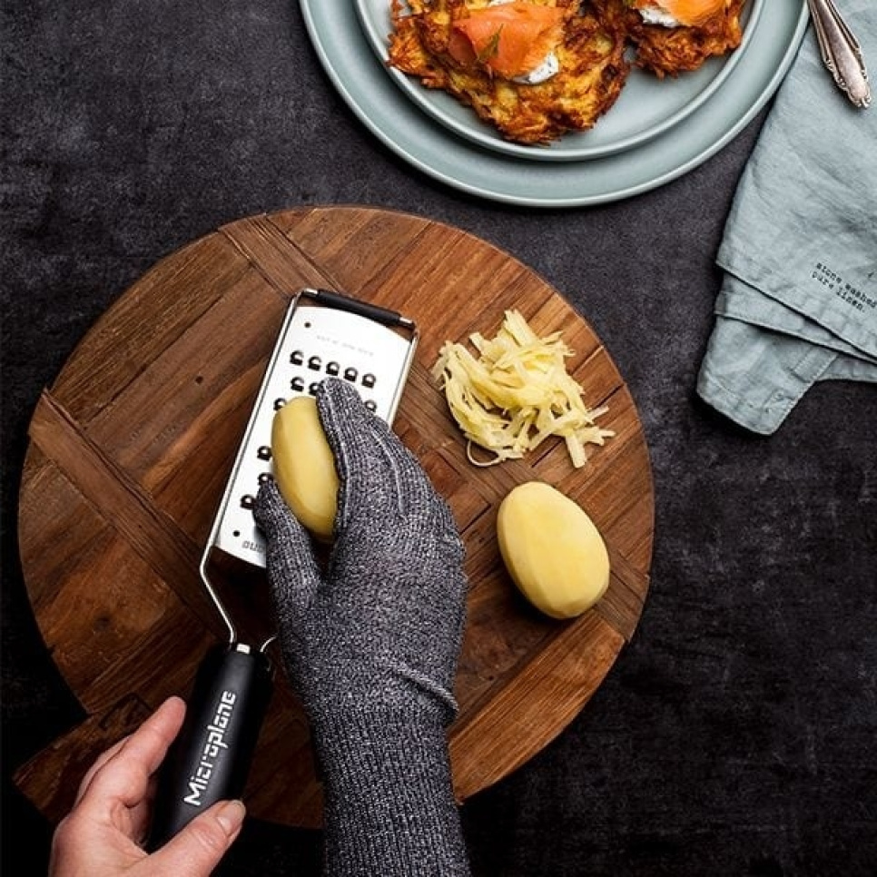 Skyddshandske för rivning och skärning - Microplane