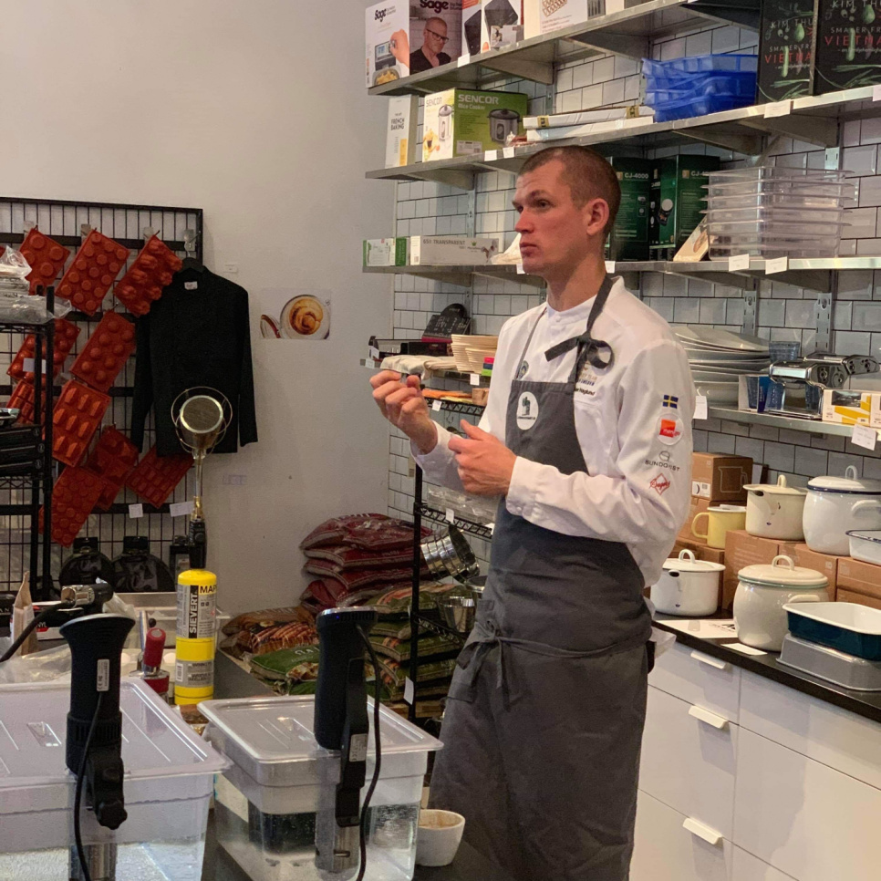 Sous vide-kurs för foodisar - med Alexander Haglund i gruppen hos The Kitchen Lab (1317-28000)