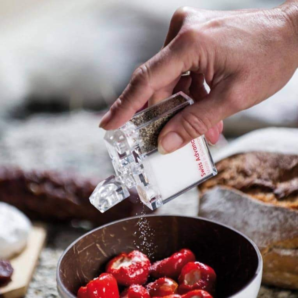 Salt & peppar shaker - Swiss Advance