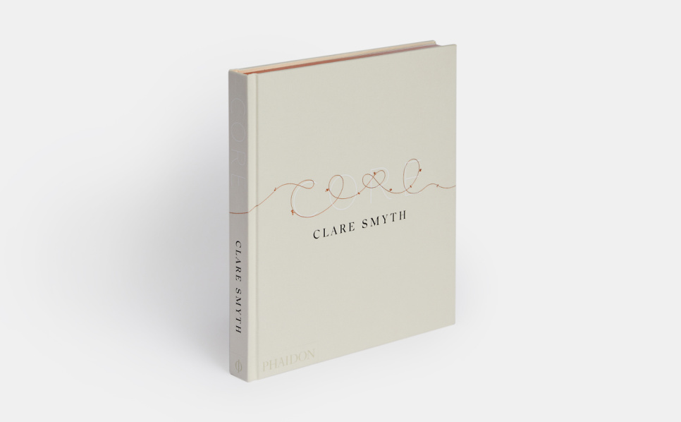 Core - Clare Smyth i gruppen Matlagning / Kokböcker / Kök & Kulturer / Storbritannien & Irland hos The Kitchen Lab (1399-36097)