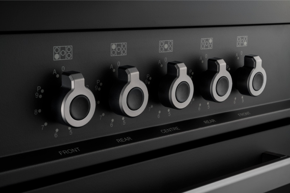 Induktionsspis Professional, 90 cm, 5 Zoner, Dubbelugn, Carbonio - Bertazzoni