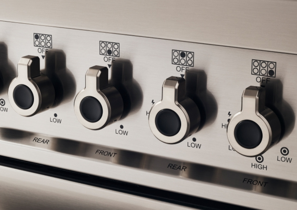Induktionsspis Professional, 60 cm, 4 Zoner, Singelugn, Svart - Bertazzoni Induktionsspis Professional, 60 cm, 4 Zoner, Singelugn, Svart - Bertazzoni