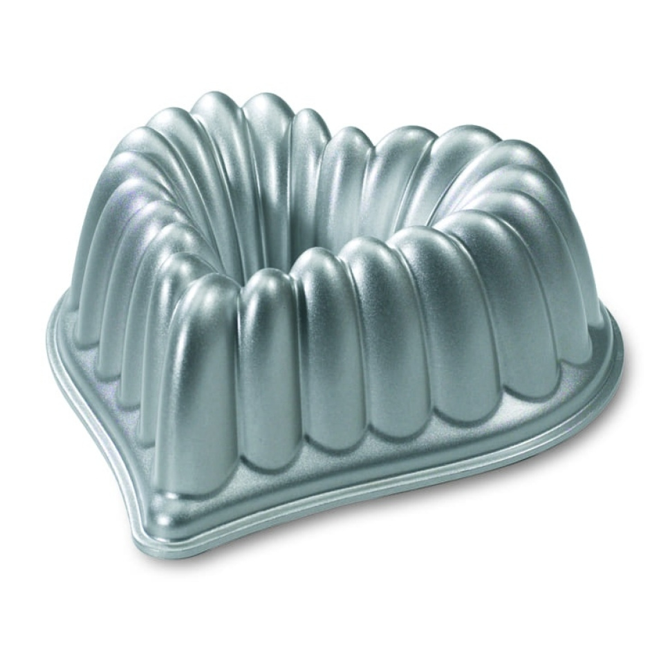 Bakform, Elegant Heart Bundt - Nordic Ware i gruppen Bakning / Bakformar / Kakformar hos The Kitchen Lab (1422-14038)
