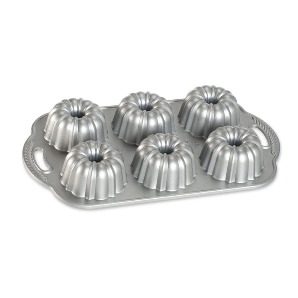 Bakform Anniversary Bundtlette Pan - Nordic Ware i gruppen Bakning / Bakformar / Kakformar hos The Kitchen Lab (1422-14045)