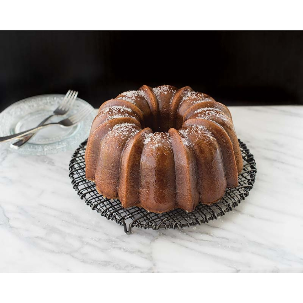 Bakform Anniversary Bundt Pan - Nordic Ware