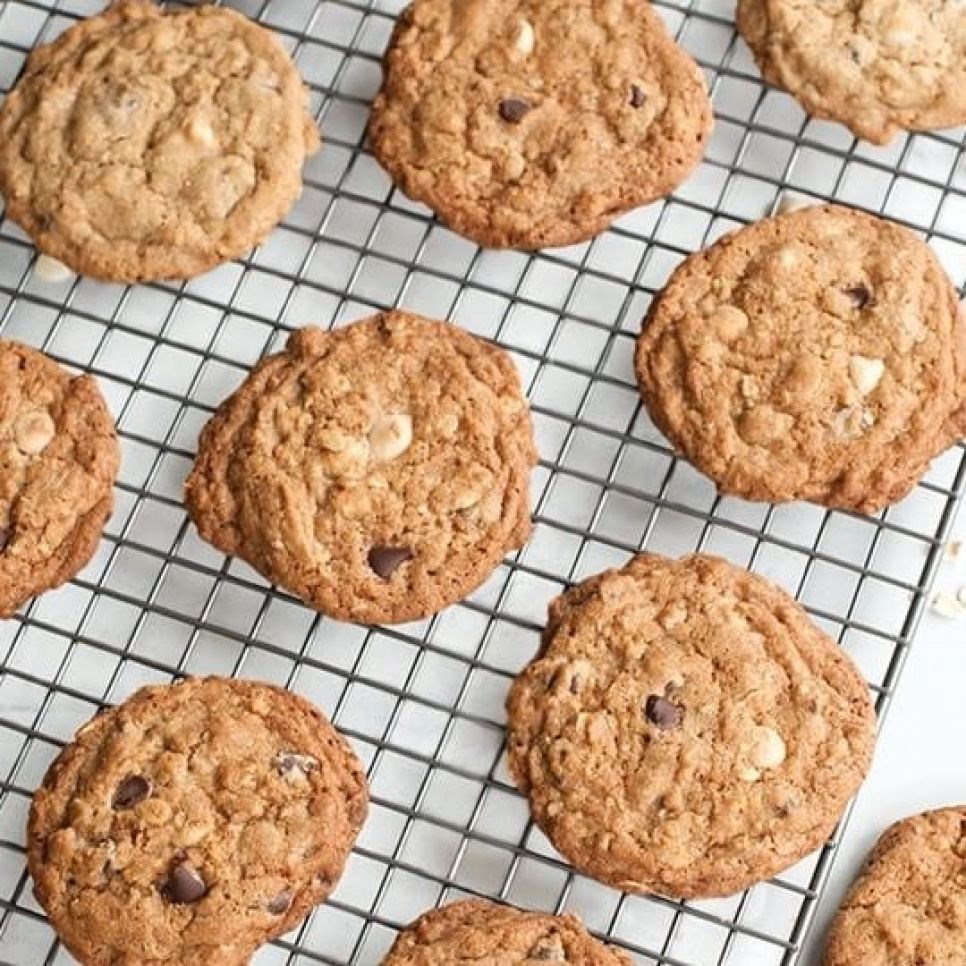 Bakplåt med ugnssäkert galler, Half Sheet, Naturals - Nordic Ware