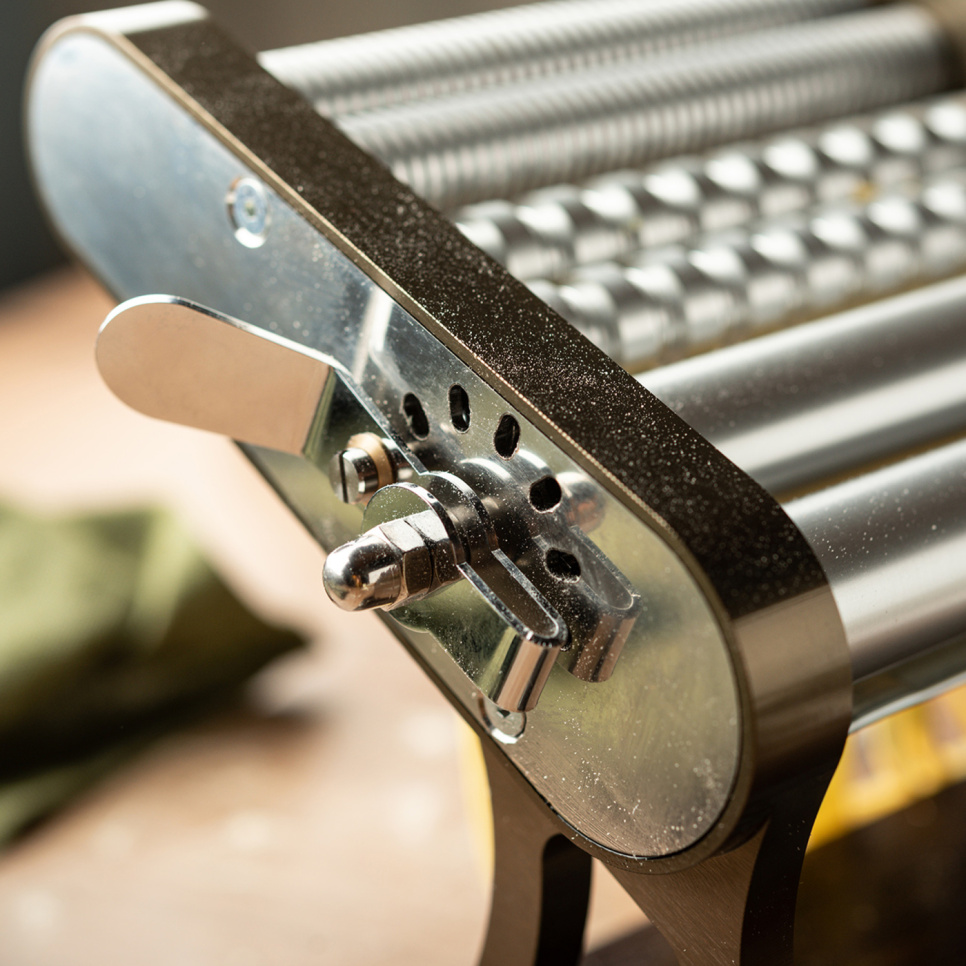 Handbyggd pastamaskin, Otello 2022 Champagne - Marcato