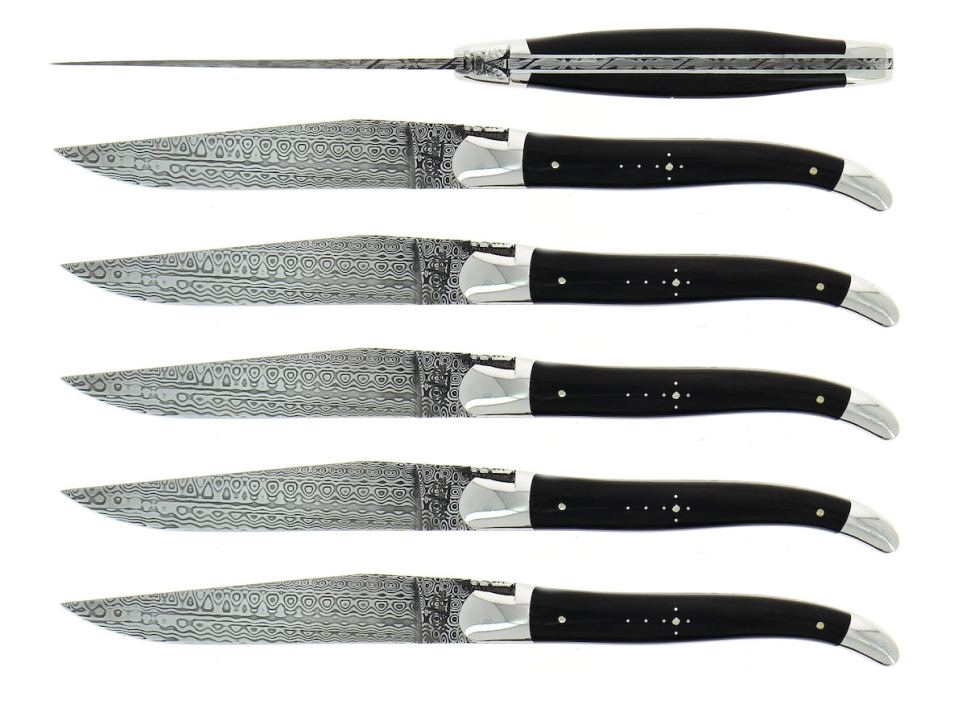 Sex knivar, Handtag av Mörkt Horn, damaskerade, Collection - Forge de Laguiole i gruppen Dukning / Bestick / Knivar hos KitchenLab (1446-32914)