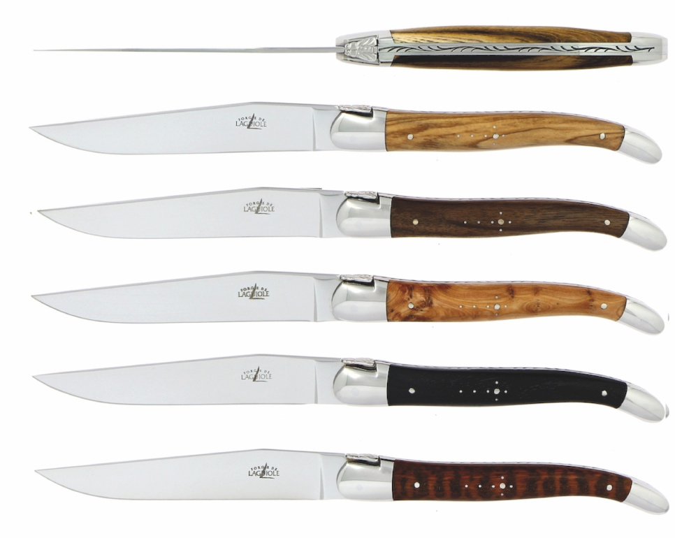 Sex knivar, Handtag av olika ädelträslag, blank, Tradition - Forge de Laguiole i gruppen Dukning / Bestick / Knivar hos KitchenLab (1446-32915)