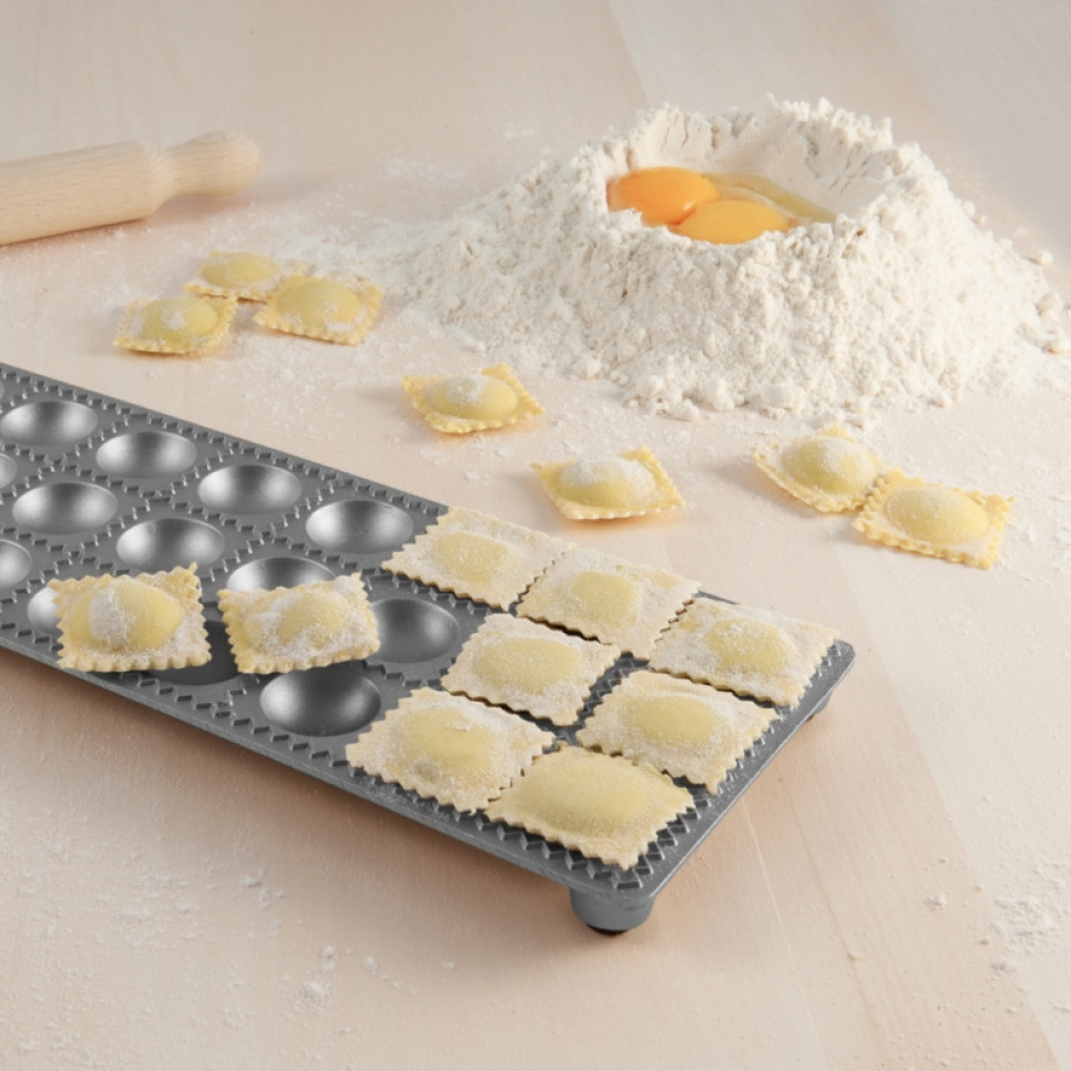 Ravioliform med kavel, 24 bitar - Eppicotispai