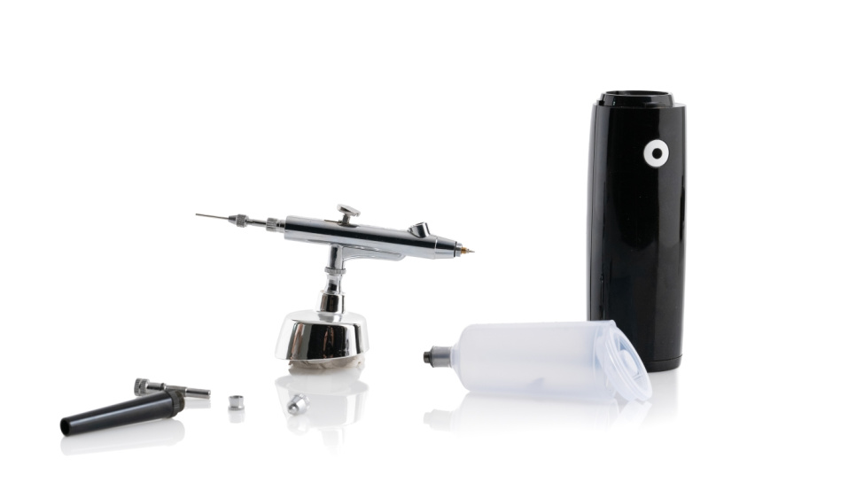 Deko Spray, batteridriven airbrush för chokladdekor - 100% Chef Deko Spray, batteridriven airbrush för chokladdekor - 100% Chef