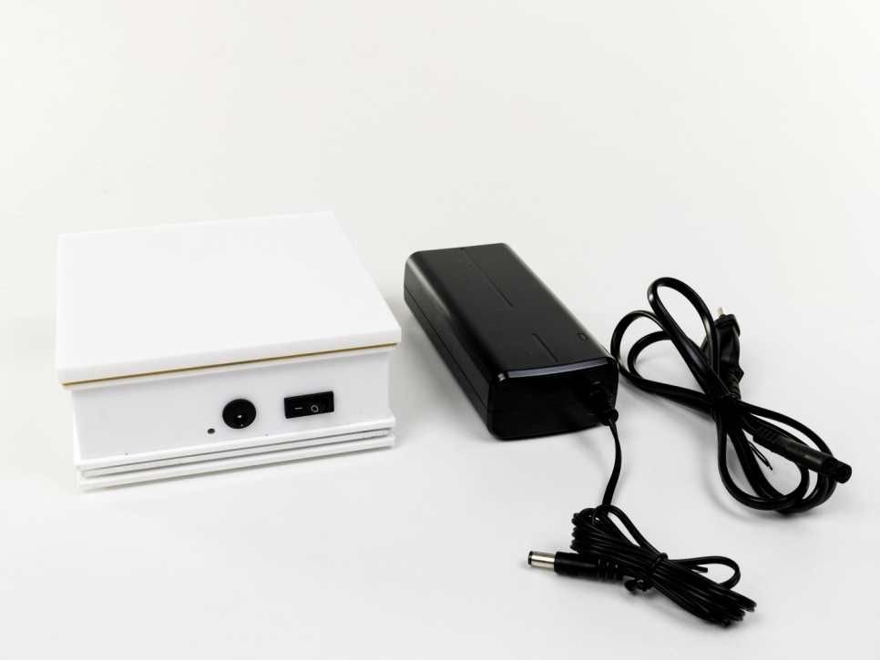 Trådlös station till Tesla - 100% Chef