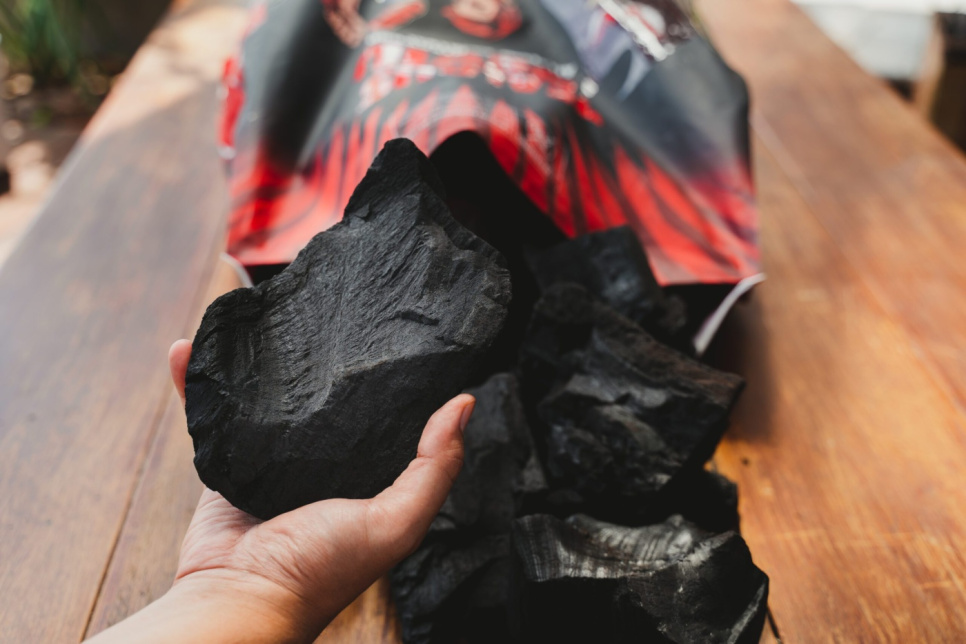 Grillkol, Chunx XL - Hardwood Lump Charcoal, 15,88kg - Jealous Devil