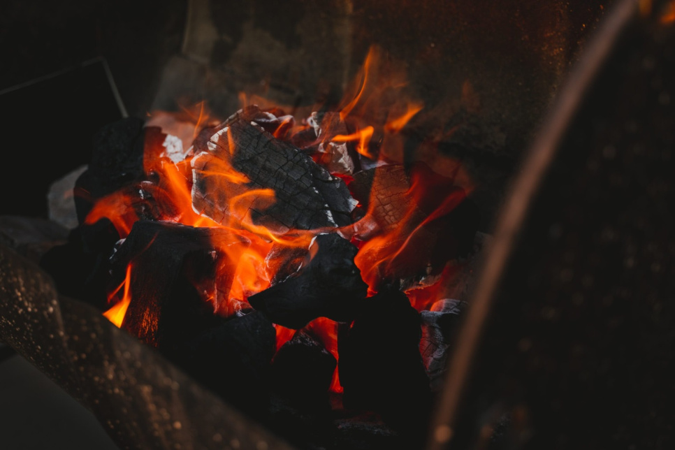 Grillkol, Chunx XL - Hardwood Lump Charcoal, 15,88kg - Jealous Devil