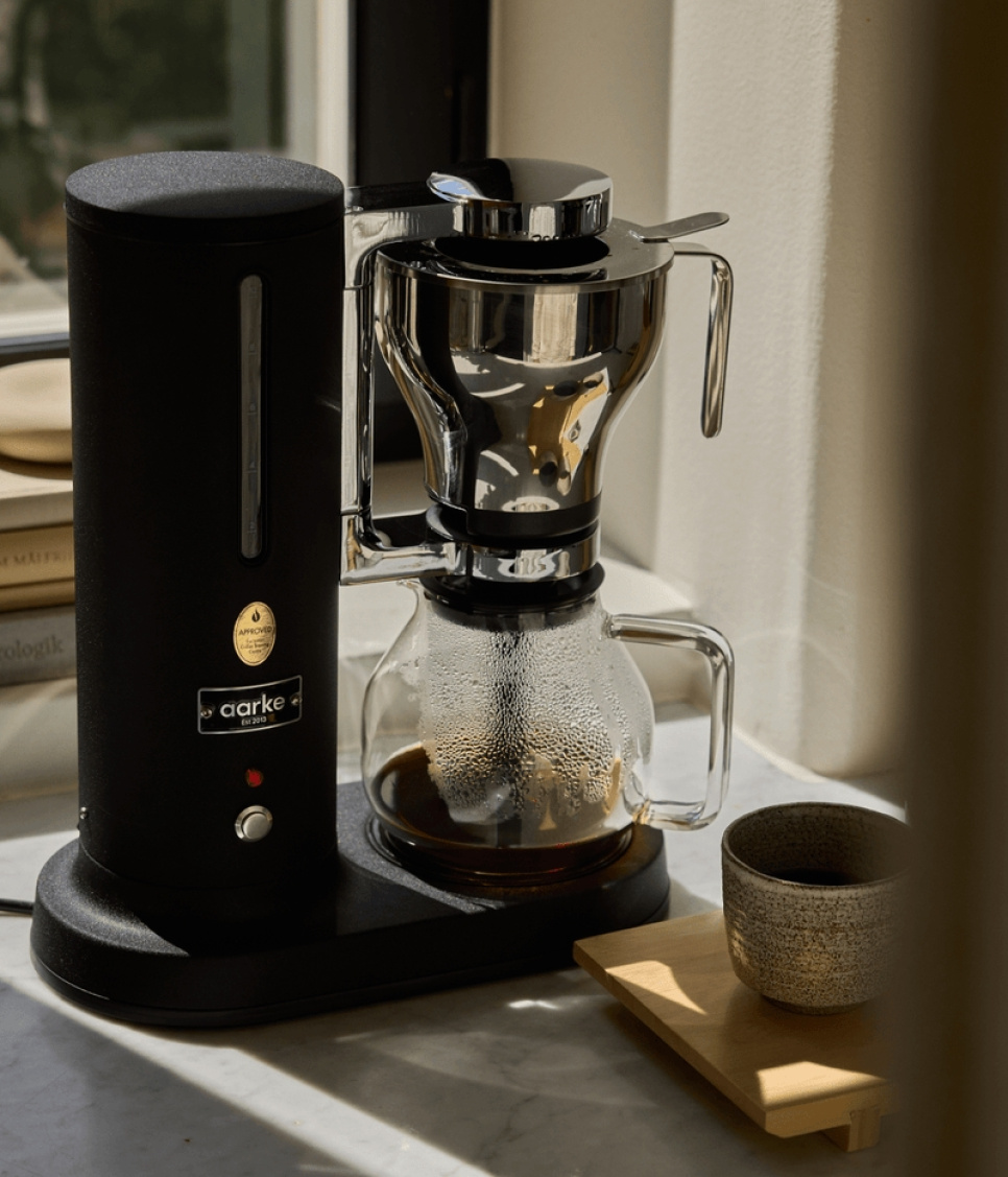 Kaffebryggare i mattsvart - Aarke