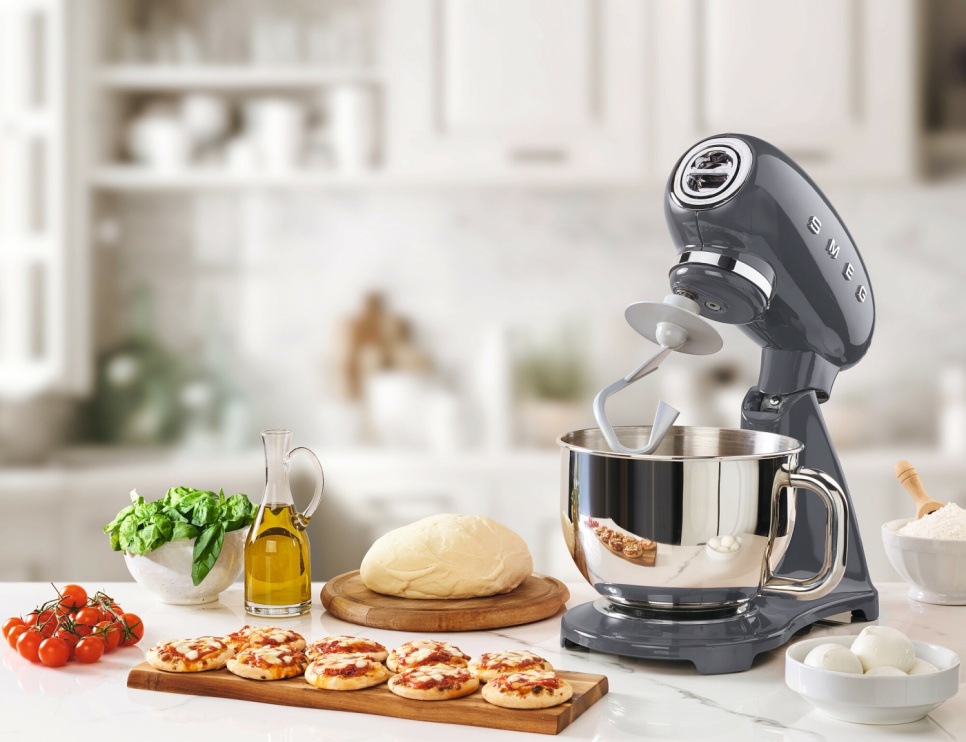 Köksmaskin - Smeg - Grå