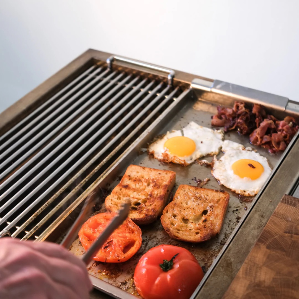 Utekök, komplett med kolgrill, arbetsbänk & diskho - Looft