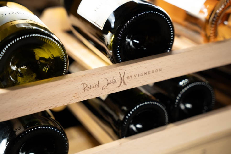 Champagnehylla Richard Juhlin VS200 - Vigneron