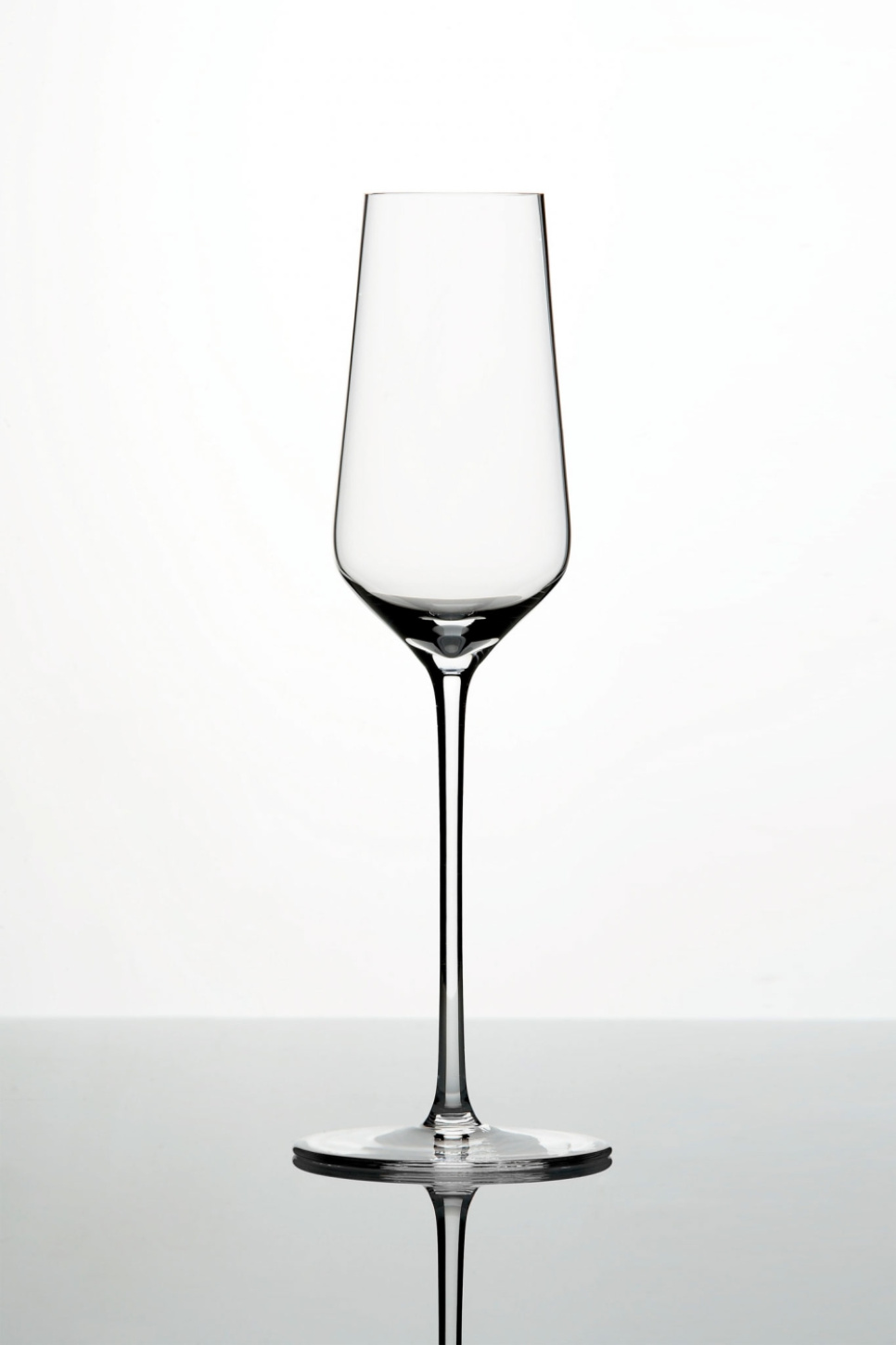 Avecglas, Digestif, Denk Art - Zalto i gruppen Dukning / Glas / Avecglas hos The Kitchen Lab (2142-28050)