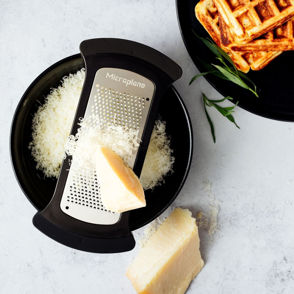 Rivjärn till skål, Bowl grater, Fint - Microplane Rivjärn till skål, Bowl grater, Fint - Microplane