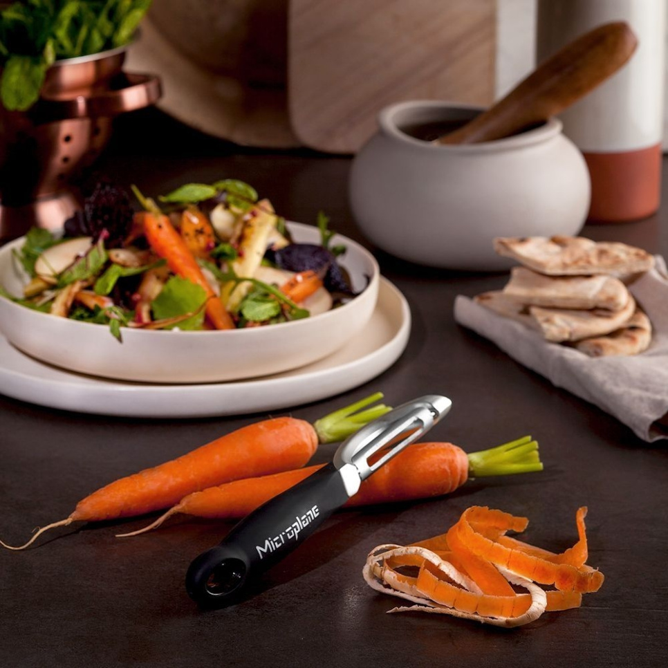 Skalare, Professional Peeler - Microplane Skalare, Professional Peeler - Microplane