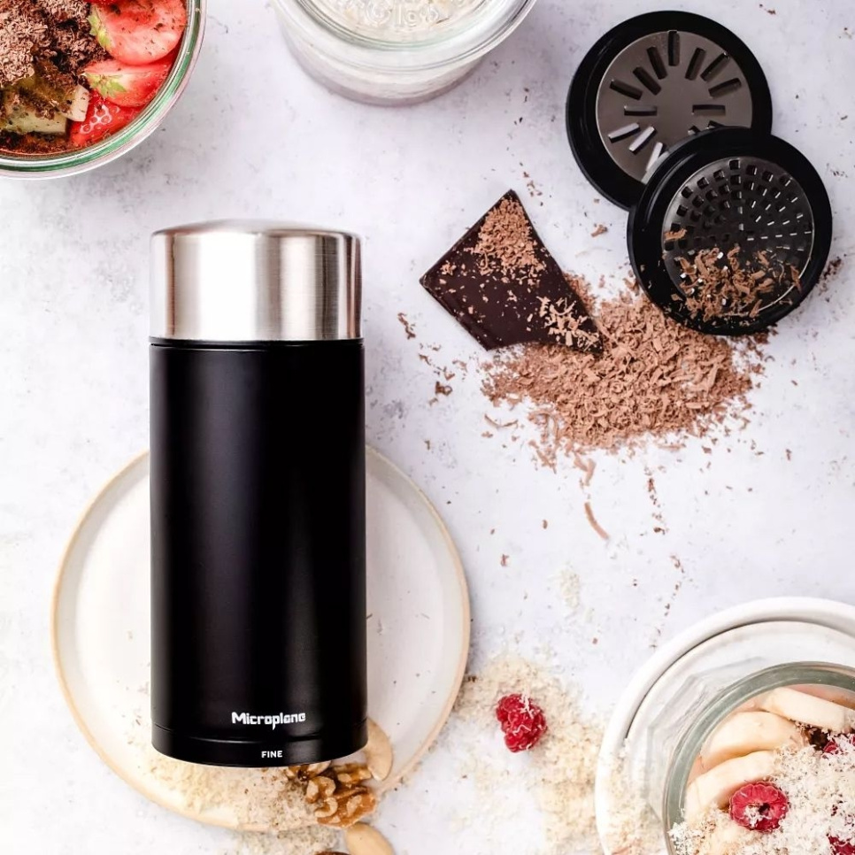 Universal-kvarn/universal-rivare med tre funktioner - Microplane Universal-kvarn/universal-rivare med tre funktioner - Microplane