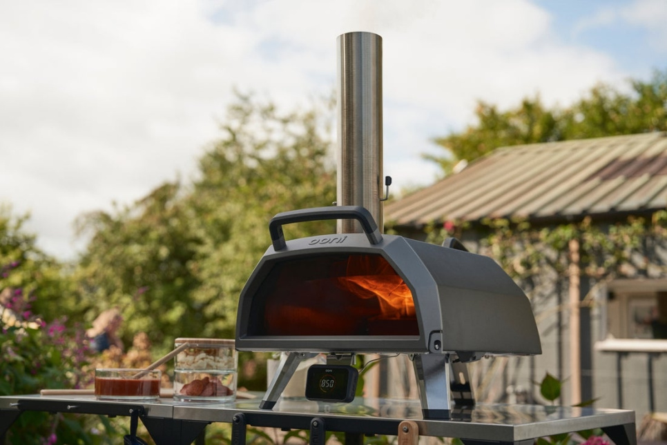 Pizzaugn Karu 2 Pro, 16 tum Vedledad / Gaseldad - Ooni