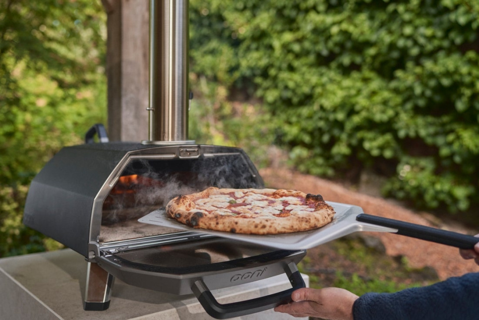 Pizzaugn Karu 2 Pro, 16 tum Vedledad / Gaseldad - Ooni