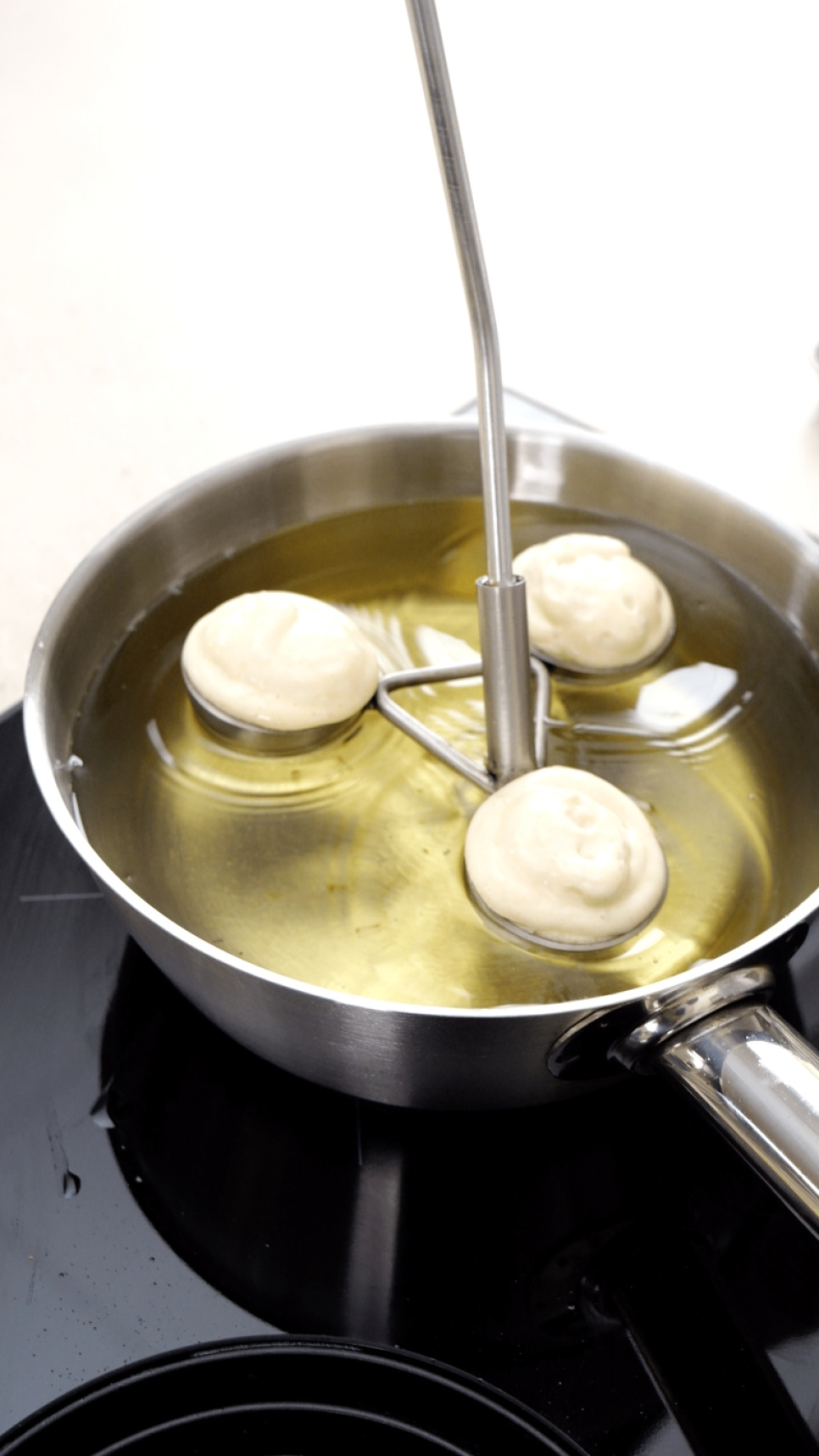 Krustadjärn, Triple-Beignet Stamp - Moldbrothers