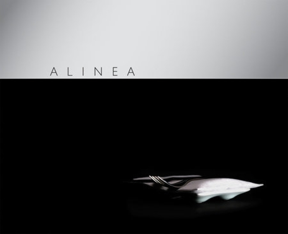 Alinea - Grant Achatz i gruppen Matlagning / Kokböcker / Kök & Kulturer / USA hos KitchenLab (2304-36116)